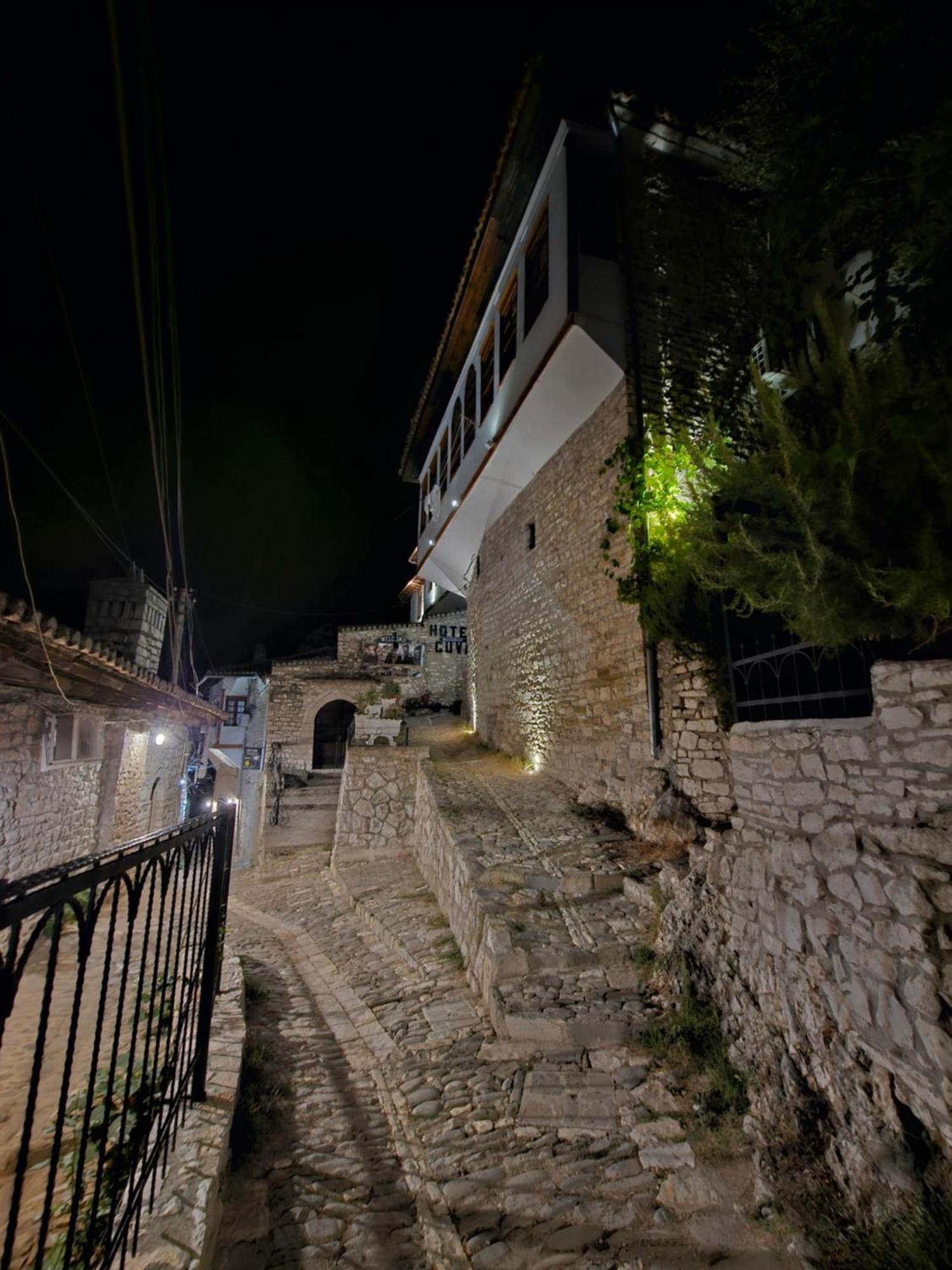 Guest House Panorama Берат Экстерьер фото