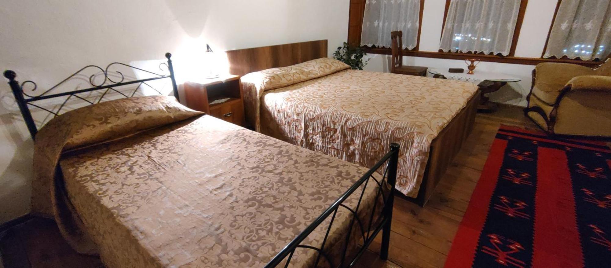 Guest House Panorama Берат Экстерьер фото
